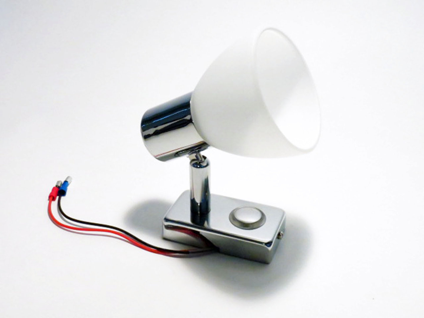 12V Dometic LED Aufbauleuchte Schalter E.Stifte eck.Wandschild chrom